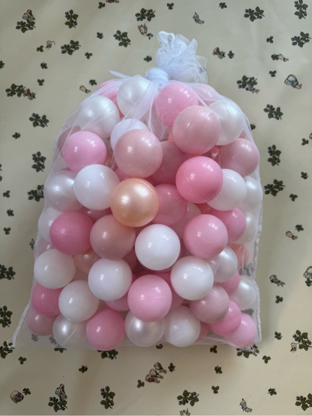 Balls for ball pit